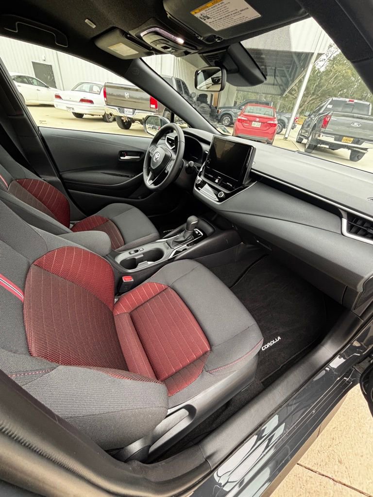 Used 2026 Toyota Corolla SE image 19