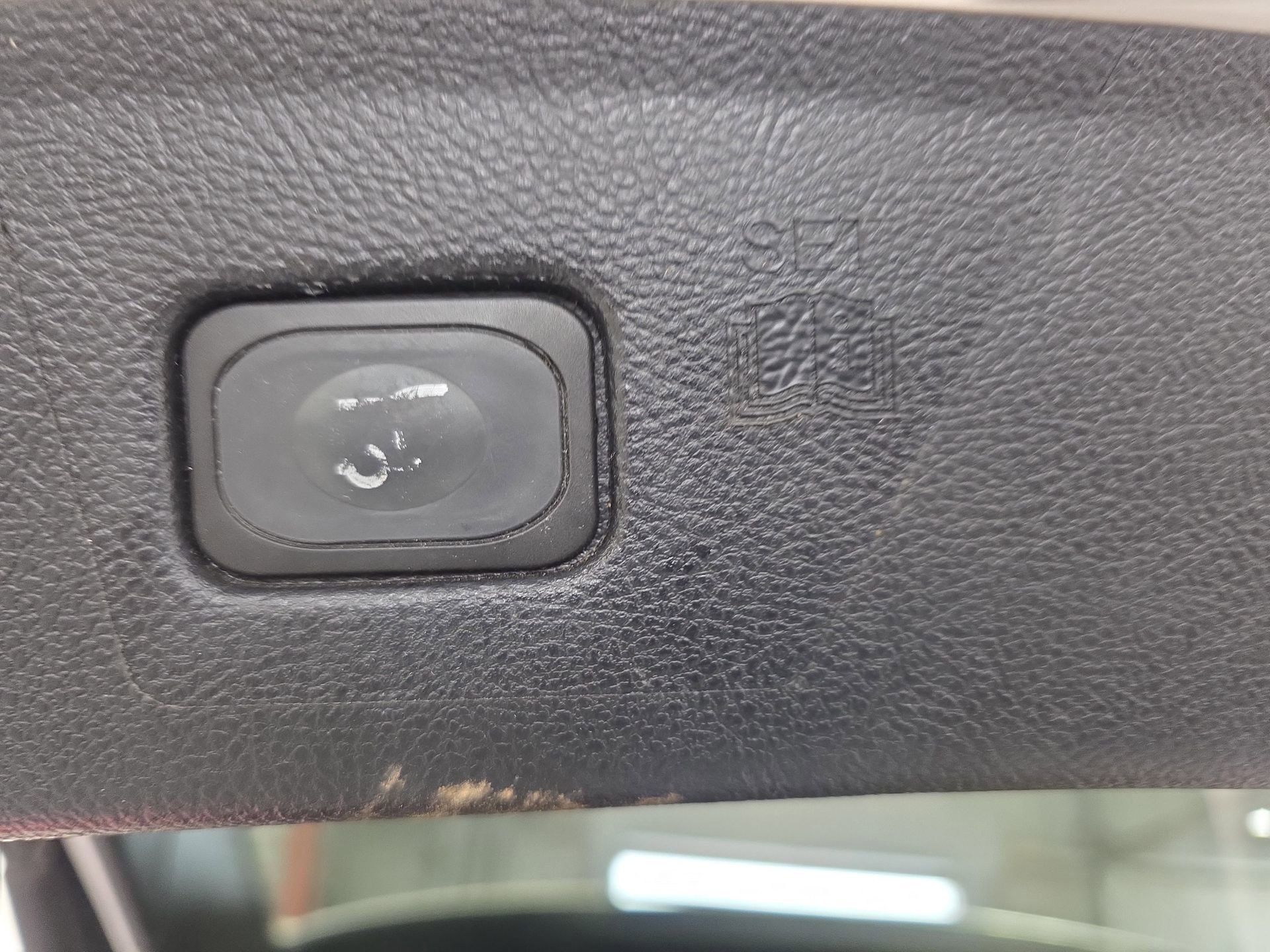 Used 2016 Ford Edge Titanium w/ Equipment Group 302A FWD image 13
