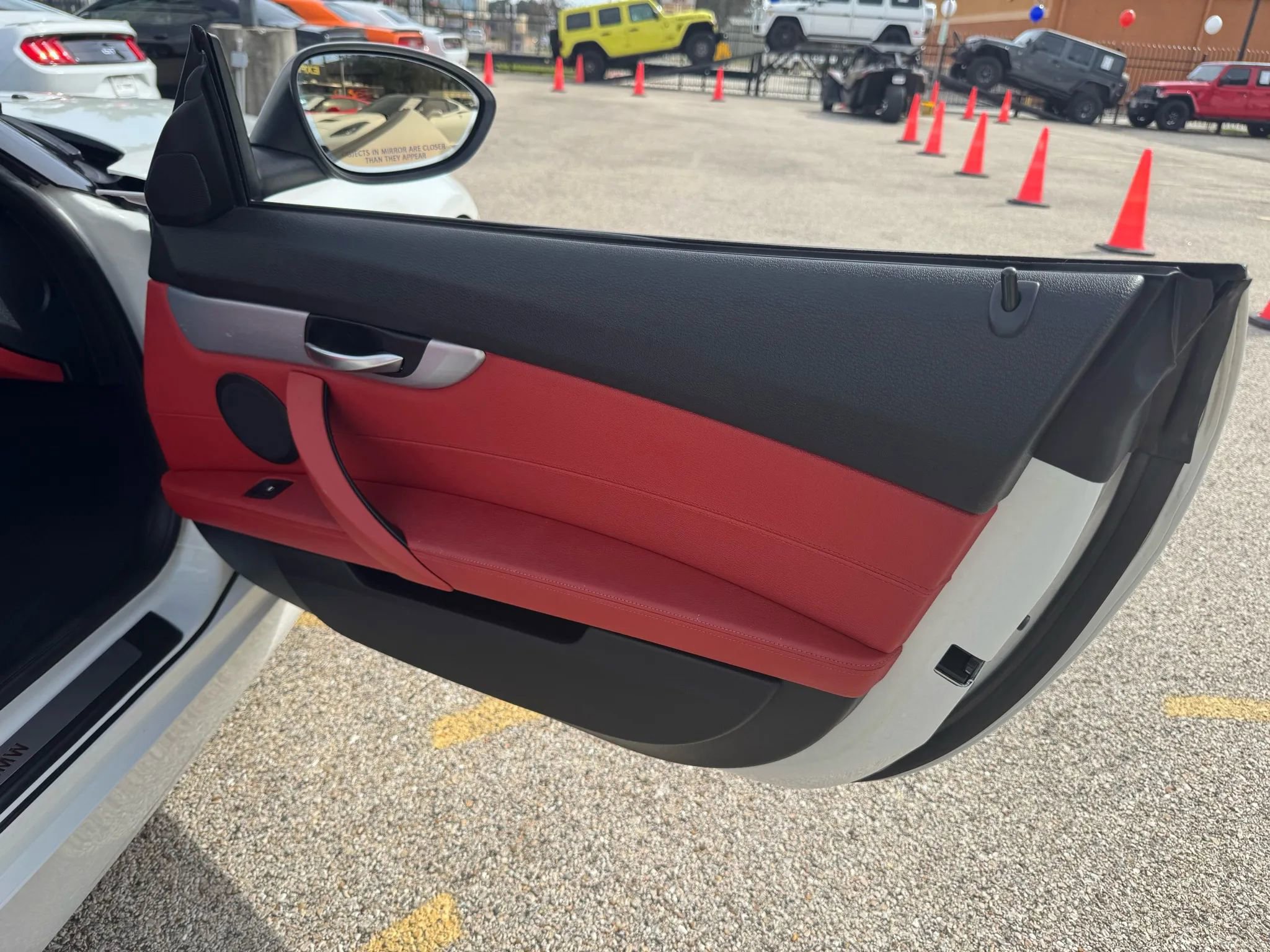 Used 2014 BMW Z4 sDrive35i image 18