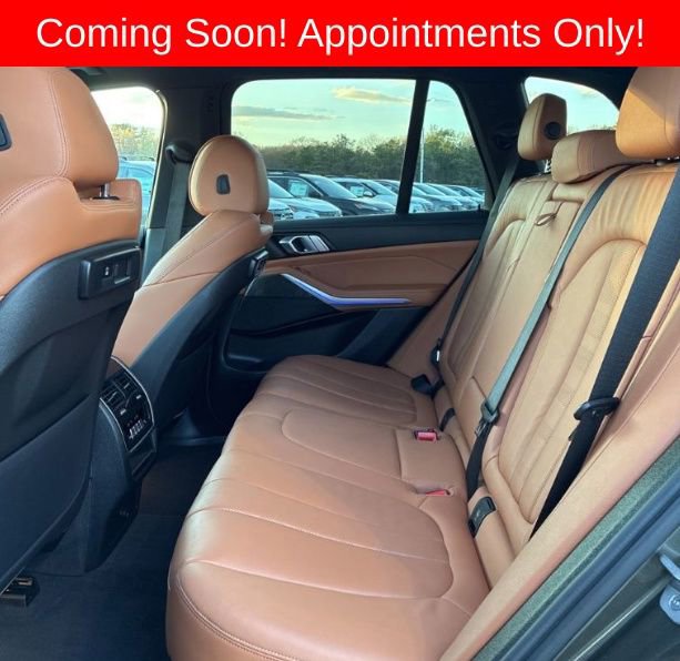 Used 2022 BMW X5 xDrive40i w/ M Sport Package AWD/4WD image 5