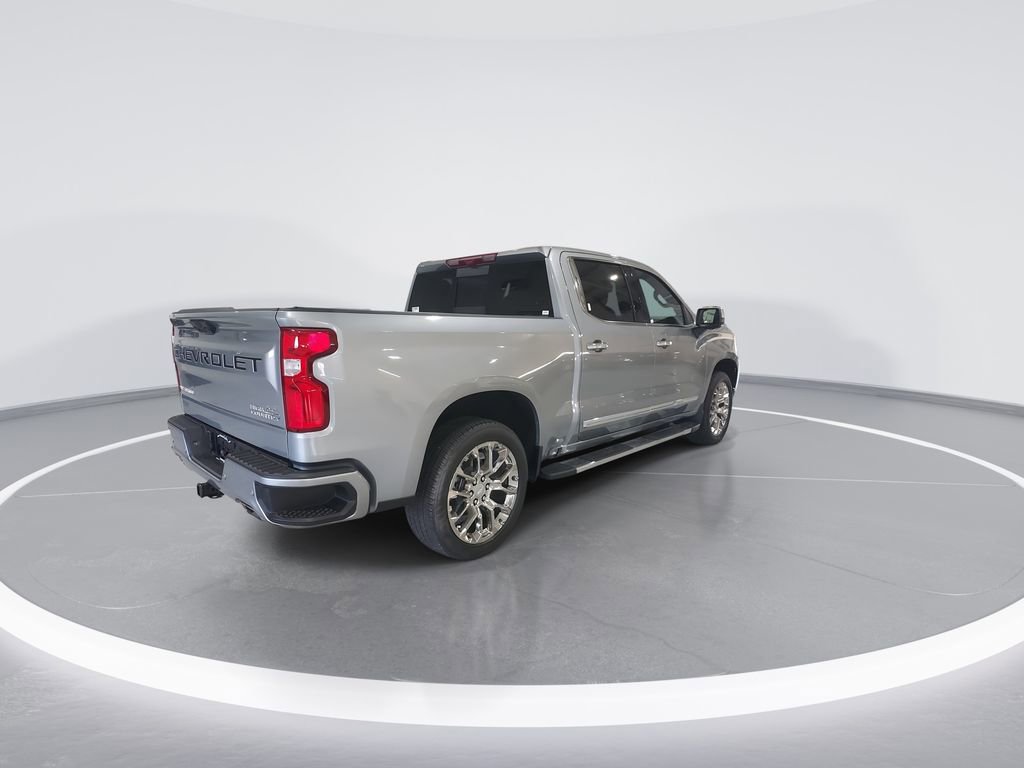 Used 2025 Chevrolet Silverado 1500 High Country w/ Technology Package image 8