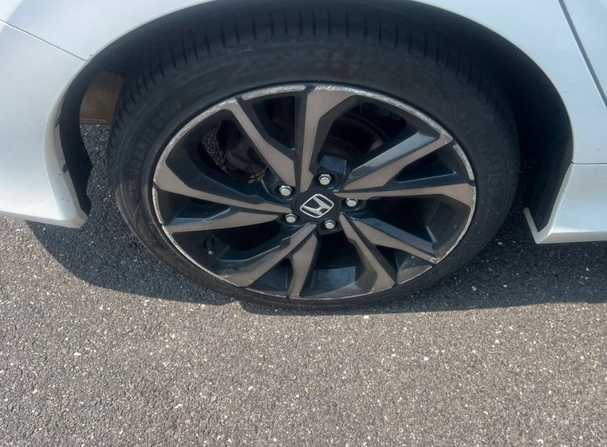 Used 2020 Honda Civic Sport image 14