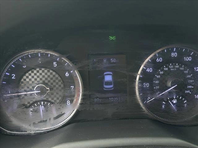 Used 2020 Hyundai Elantra SEL image 11