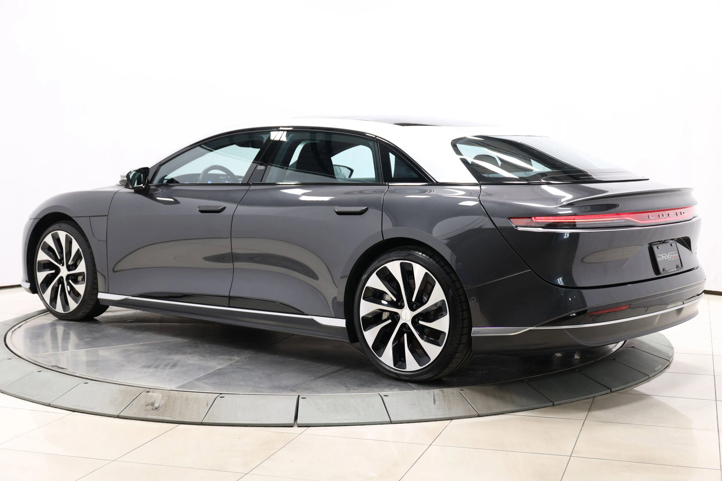 Used 2023 Lucid Air Grand Touring image 56