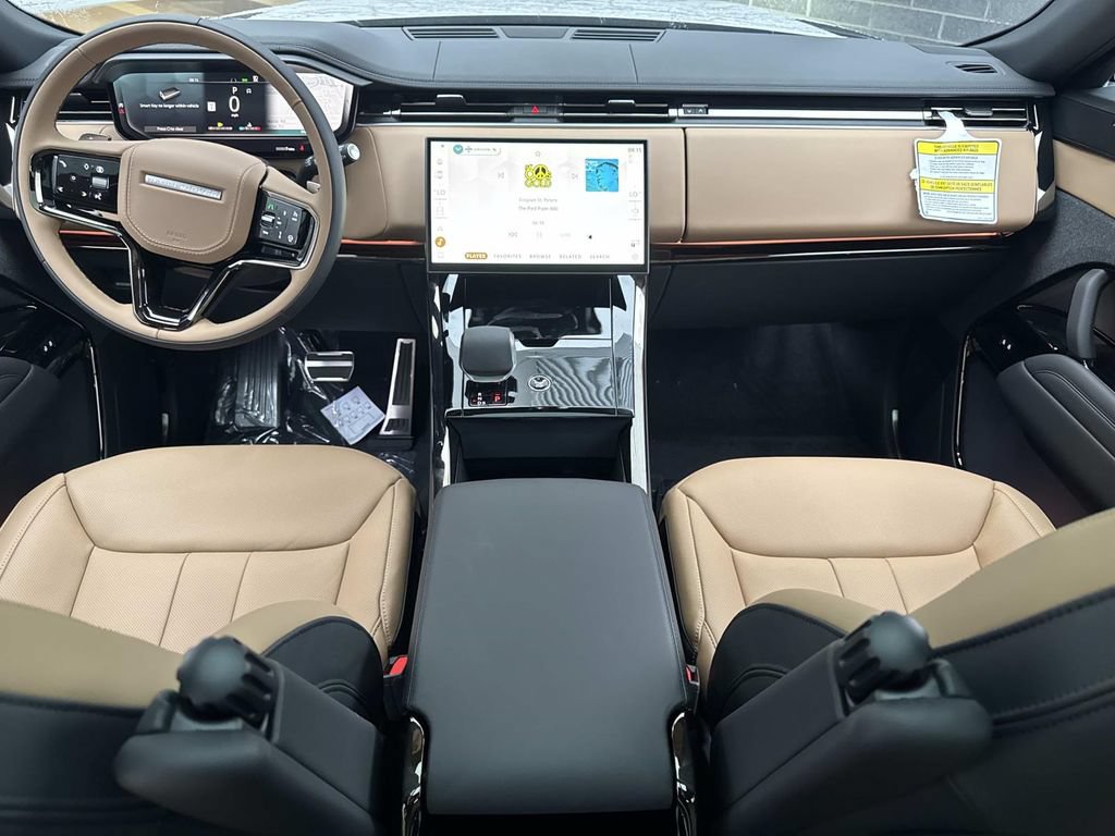 New 2026 Land Rover Range Rover Sport Dynamic SE AWD/4WD image 18