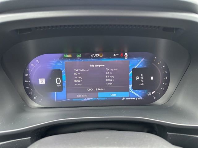 Certified 2023 Volvo XC40 B5 Plus w/ Climate Package image 25