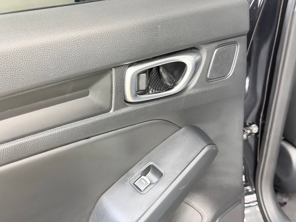 Used 2023 Honda Civic Sport image 17