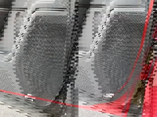 Certified 2025 Subaru Forester Limited image 27