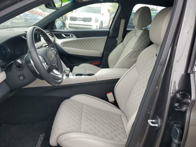 Used 2023 Genesis G70 3.3T w/ Sport Prestige Package image 16