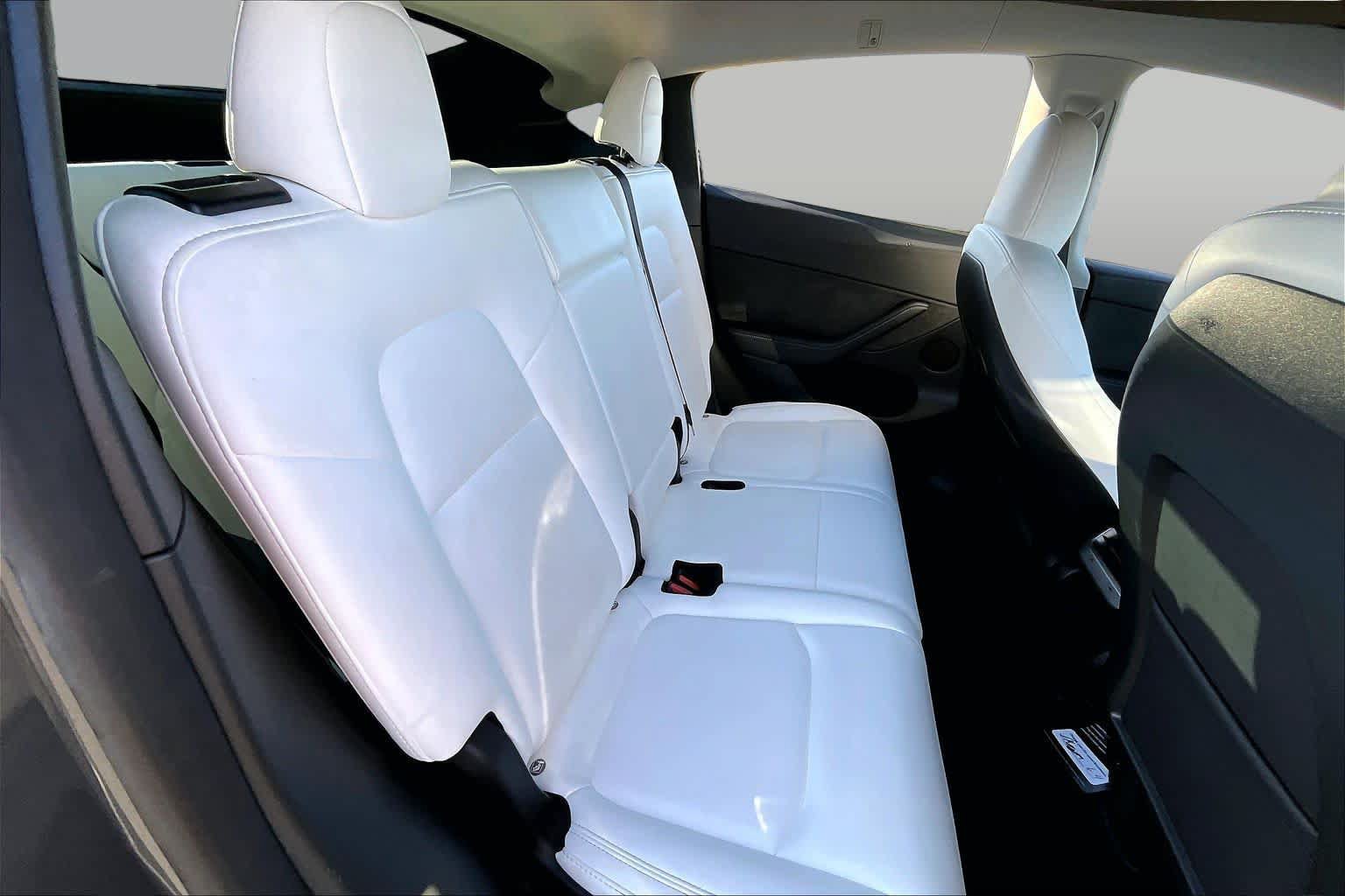 Used 2023 Tesla Model Y Long Range AWD/4WD image 19