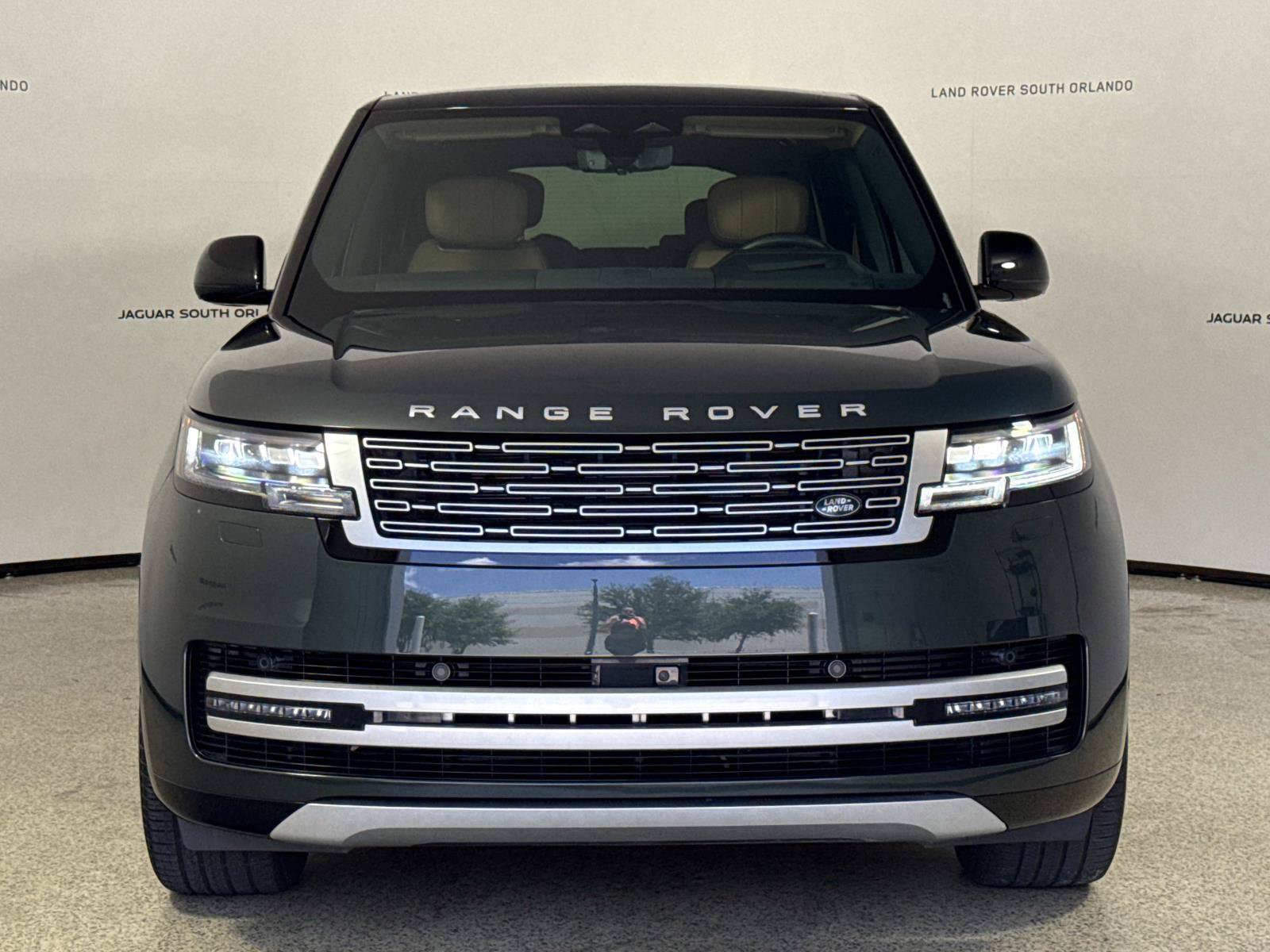 Used 2025 Land Rover Range Rover Long Wheelbase Autobiography AWD/4WD image 8