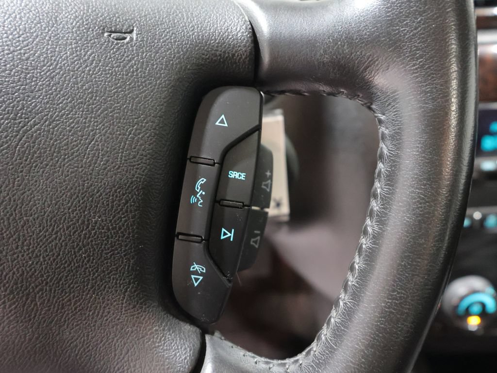 Used 2013 Chevrolet Impala LT w/ LT Sunroof Package FWD image 31