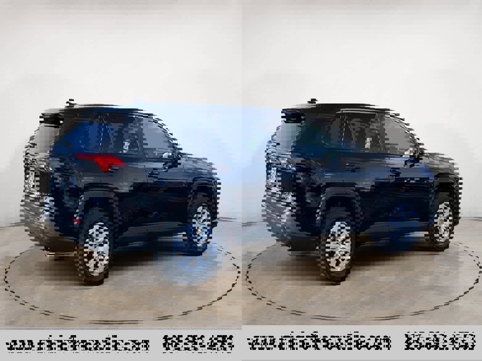 Used 2024 Toyota RAV4 LE image 3