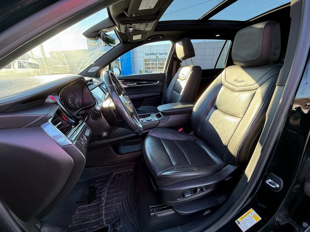 Certified 2020 Cadillac XT6 Premium Luxury image 18