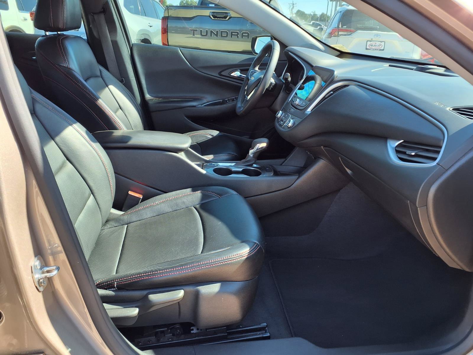 Used 2022 Chevrolet Malibu RS FWD image 16