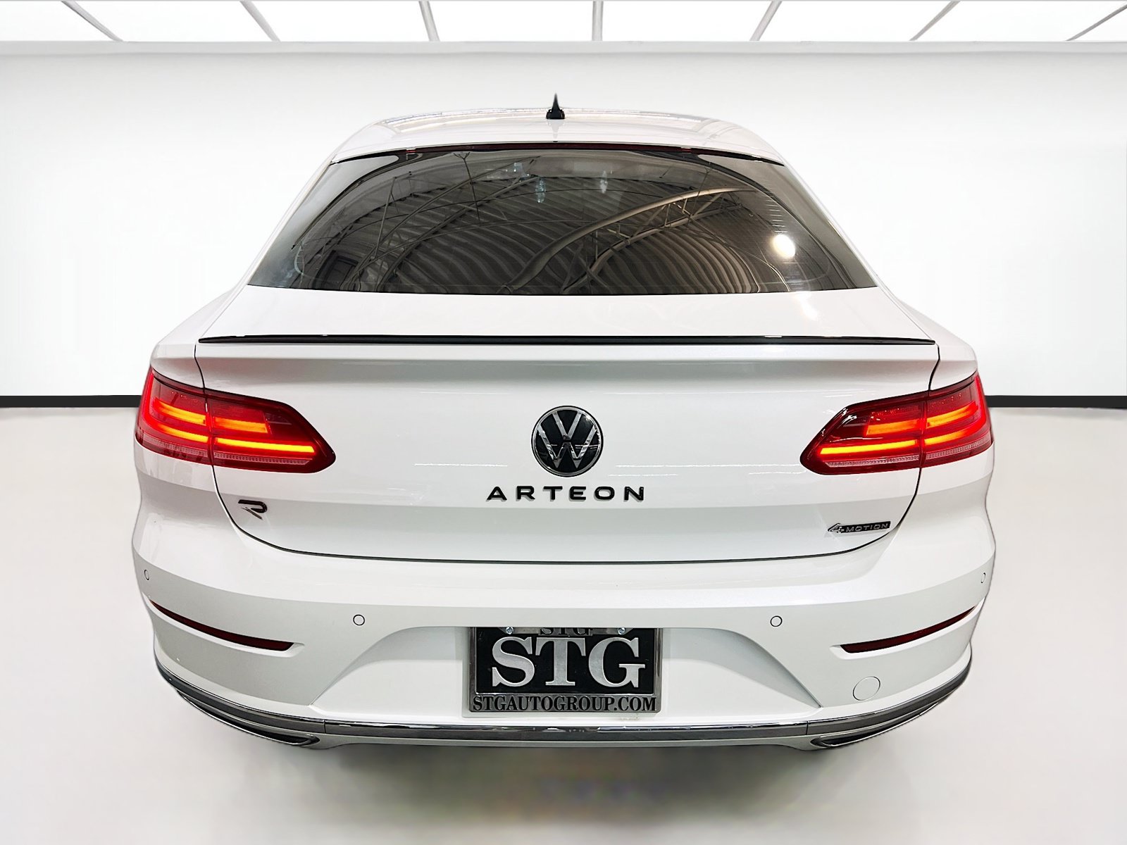 Used 2022 Volkswagen Arteon SEL w/ Black Wheel Package AWD/4WD image 5