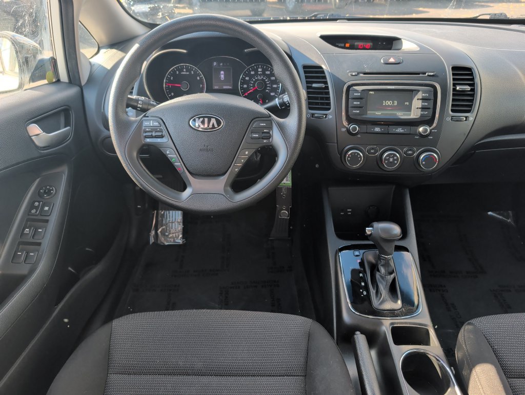 Used 2018 Kia Forte LX w/ LX Rear Camera Package FWD image 12