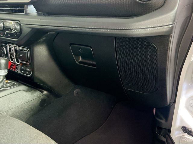 Used 2024 Jeep Wrangler Unlimited Rubicon image 33