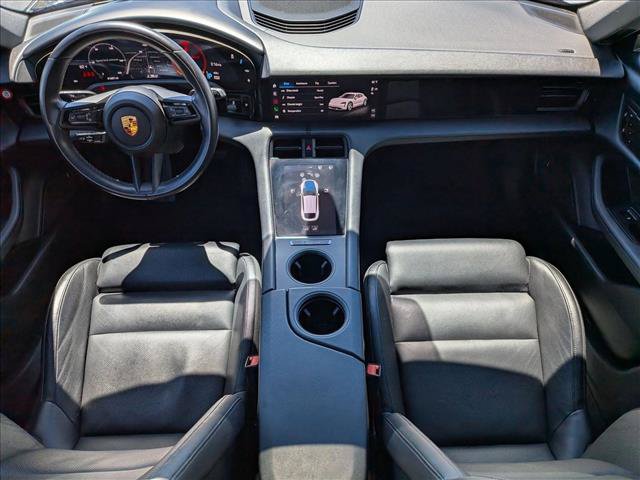 Used 2022 Porsche Taycan 4 Cross Turismo AWD/4WD image 18
