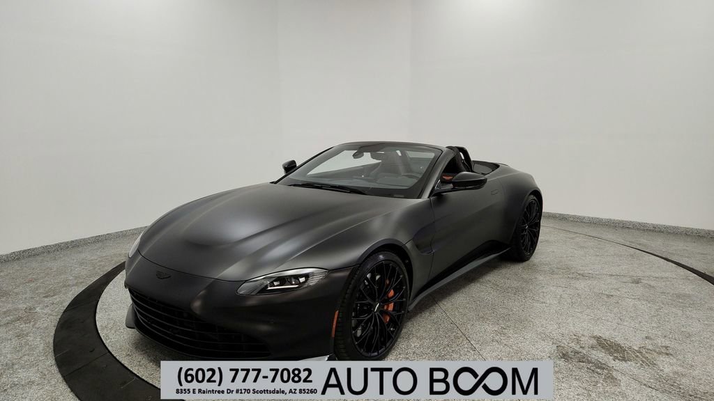 Used 2022 Aston Martin V8 Vantage Roadster image 1