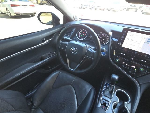 Used 2022 Toyota Camry XLE w/ Navigation Upgrade Package image 25
