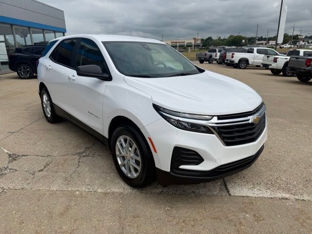 Used 2024 Chevrolet Equinox LS w/ LS Convenience Package FWD image 7