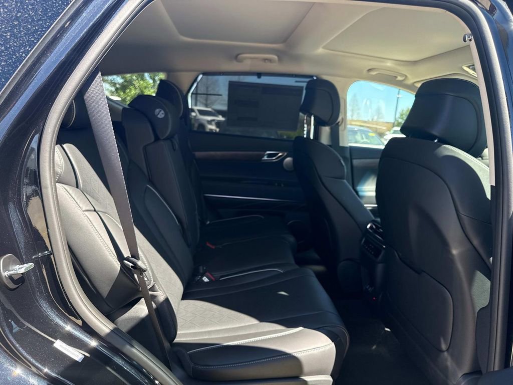 New 2026 Genesis GV80 3.5T Advanced image 11