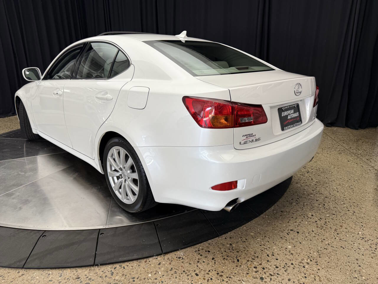 Used 2008 Lexus IS 250 image 5