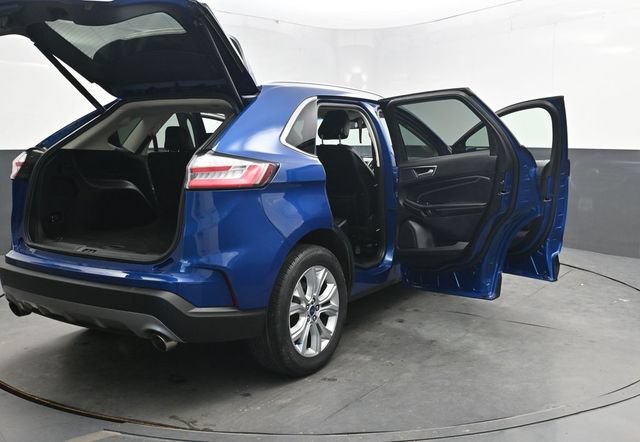 Used 2020 Ford Edge Titanium AWD/4WD image 47