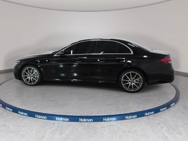 Used 2023 Mercedes-Benz E 350 4MATIC Sedan image 9