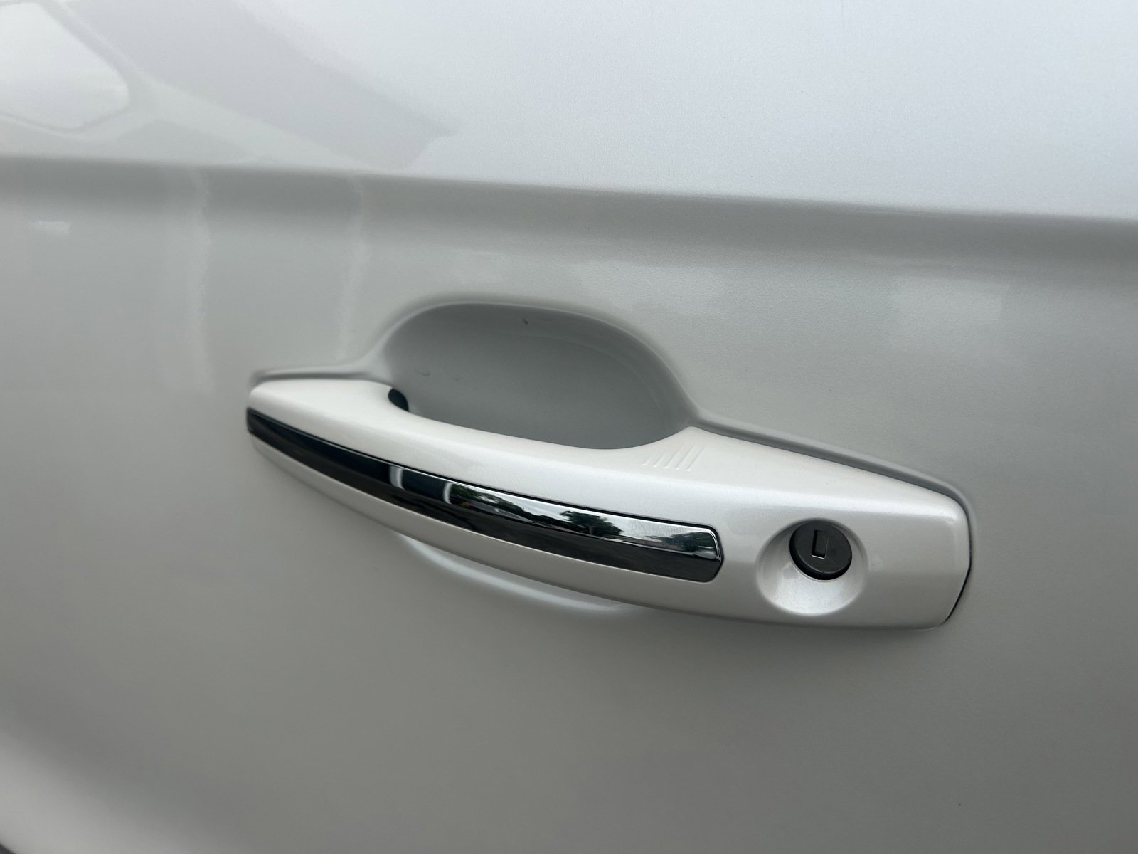 Used 2016 Lincoln MKX Reserve w/ Technology Package image 35