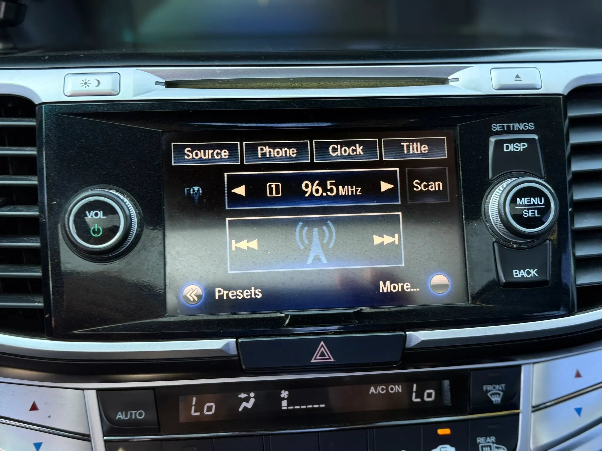 Used 2015 Honda Accord EX-L image 16