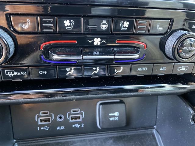 Used 2023 Jeep Grand Cherokee L Limited w/ Luxury Tech Group II AWD/4WD image 12