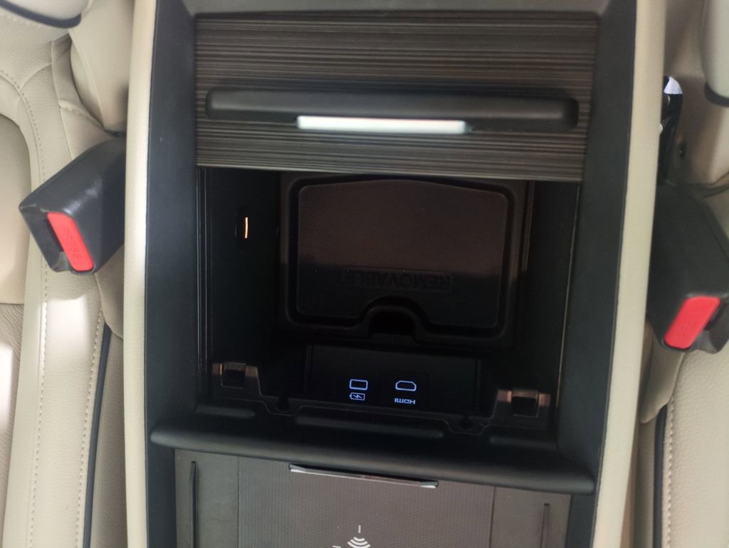 Certified 2025 Honda Odyssey Touring image 30