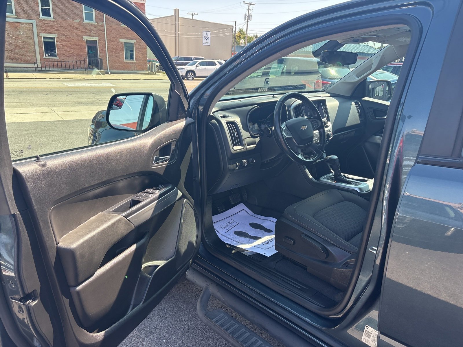 Used 2019 Chevrolet Colorado LT w/ LT Convenience Package image 19