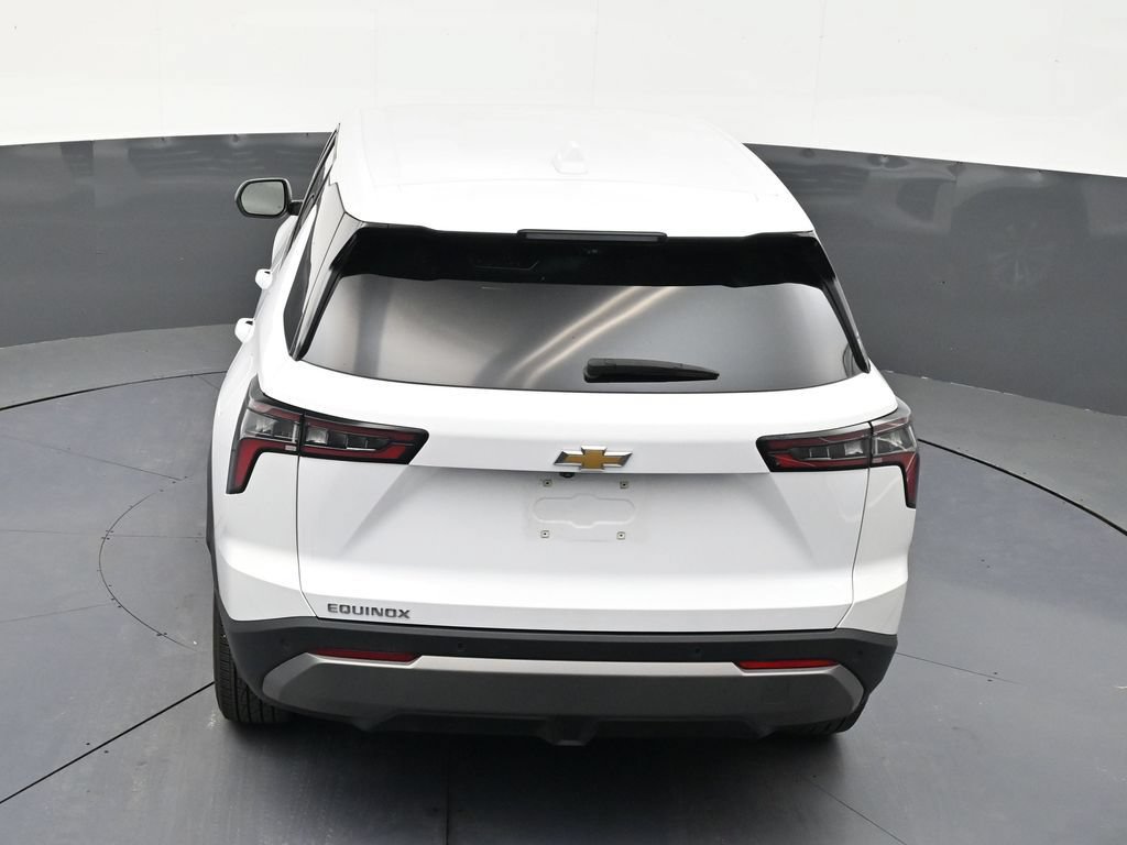 Used 2025 Chevrolet Equinox LT w/ Safety and Technology Package FWD image 15