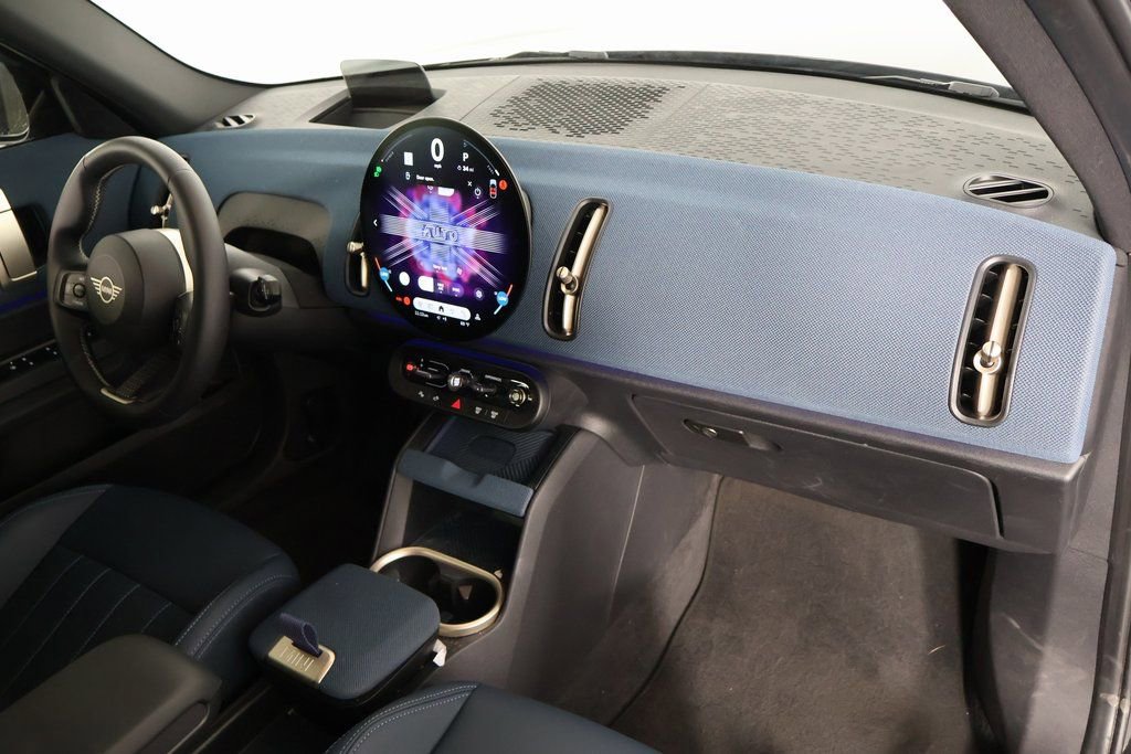 Used 2025 MINI Cooper Countryman S image 8