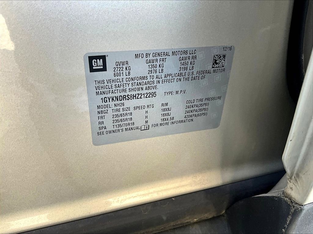 Used 2017 Cadillac XT5 Luxury w/ Driver Awareness Package image 31