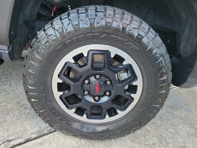 Used 2025 Toyota 4Runner TRD Off-Road AWD/4WD image 6