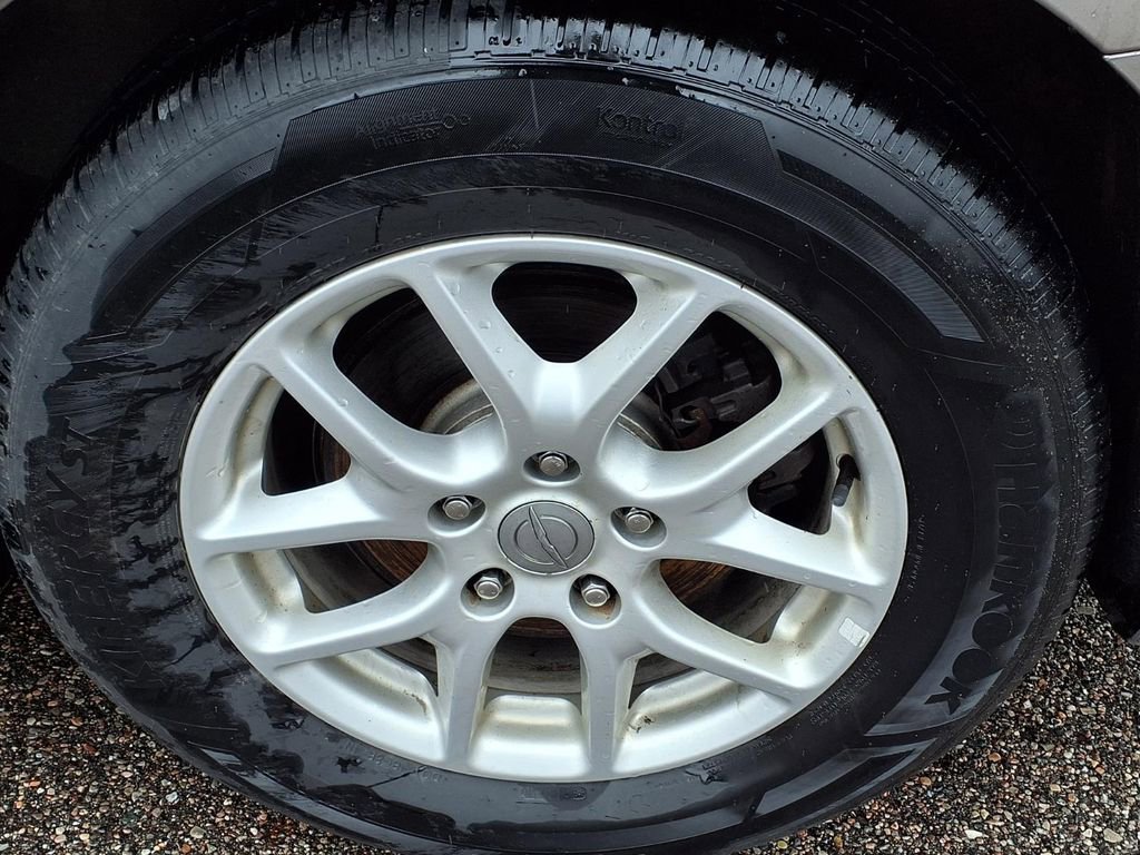 Used 2017 Chrysler Pacifica Touring image 7