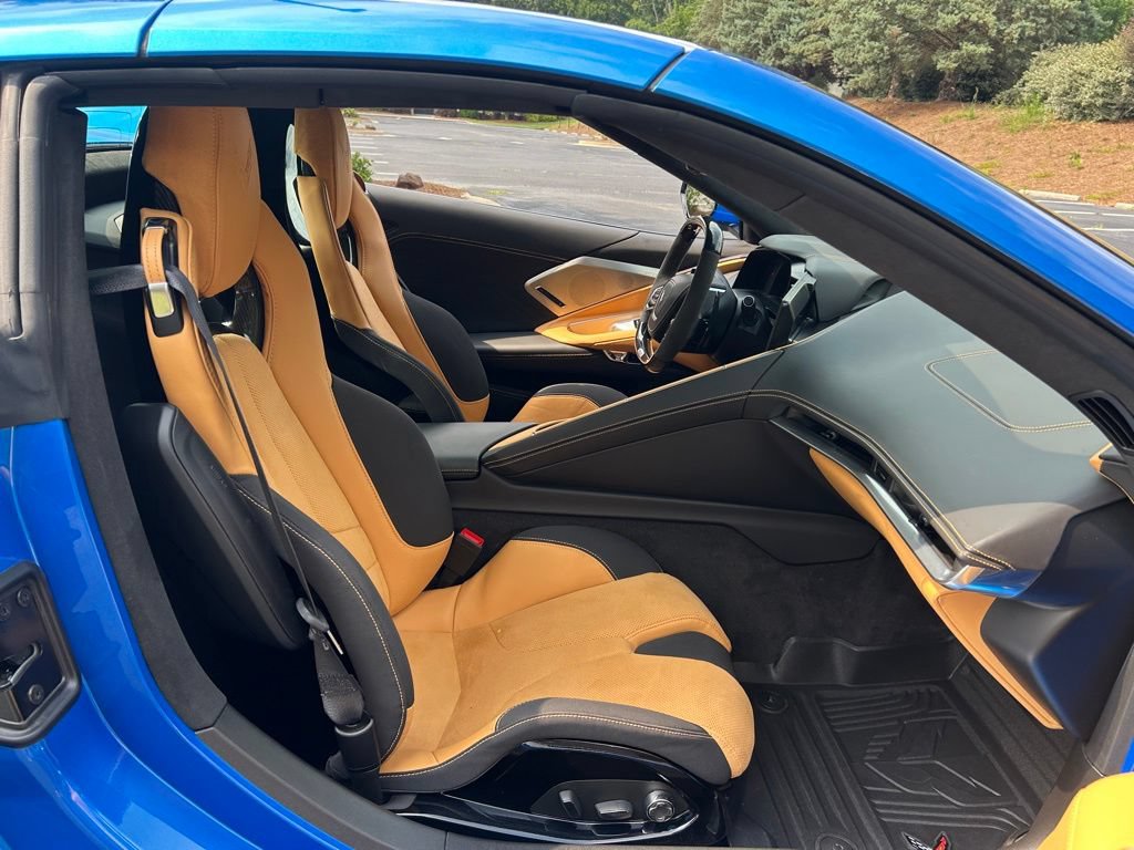 Used 2024 Chevrolet Corvette Z06 w/ Z07 Performance Package RWD image 59