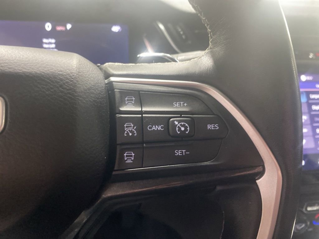 Used 2021 Jeep Grand Cherokee L Laredo w/ Luxury Tech Group I image 22