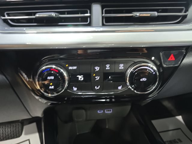 New 2026 Chevrolet Trax LT w/ Driver Confidence Package FWD image 23
