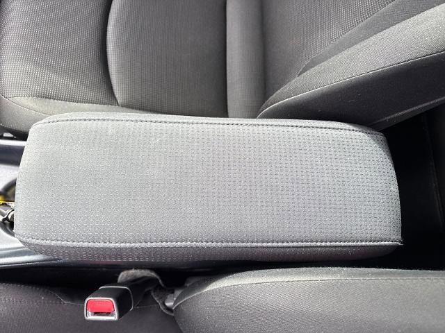 Used 2022 Toyota Prius L Eco image 26