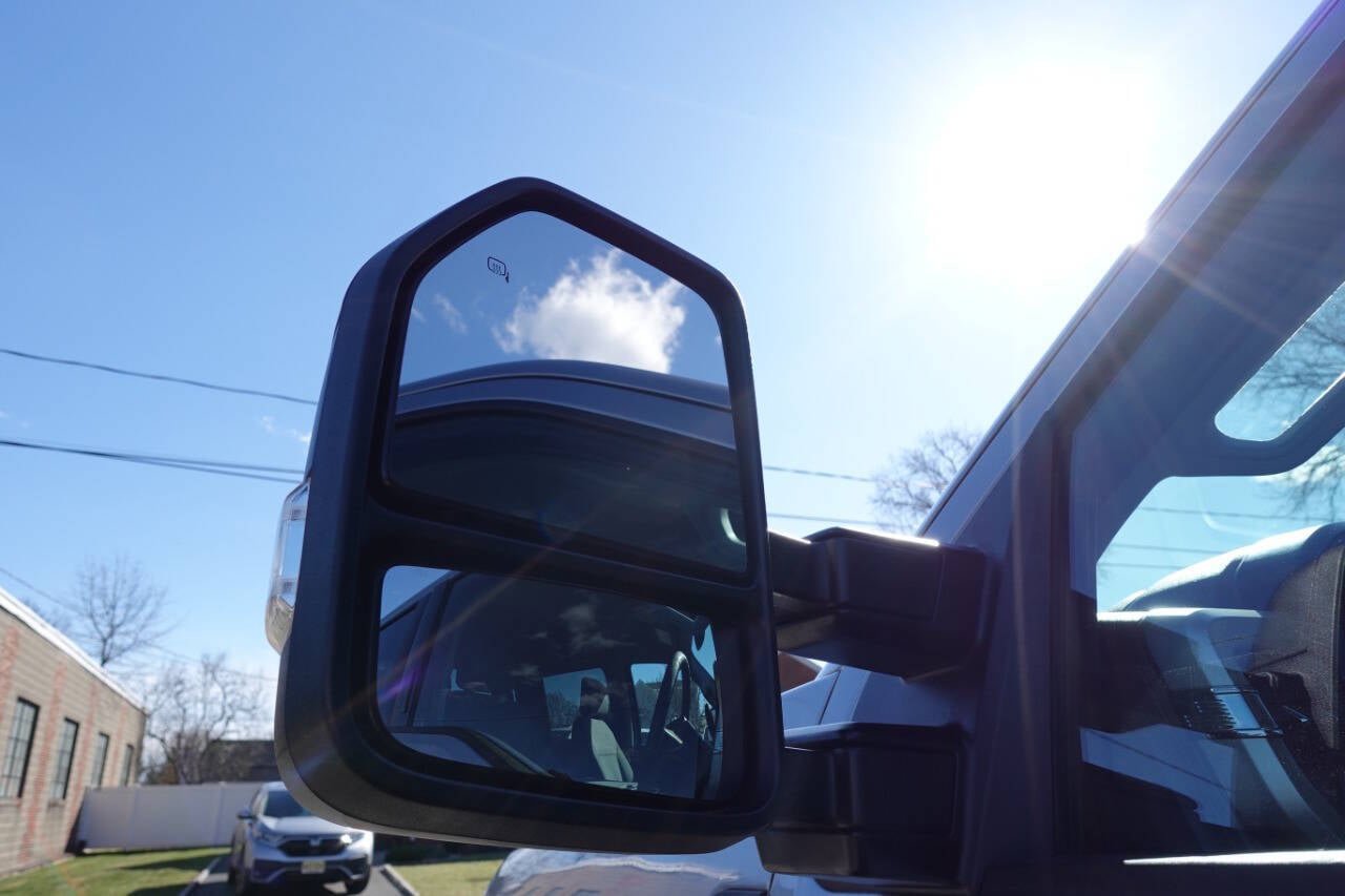 Used 2024 Ford F250 XLT image 11