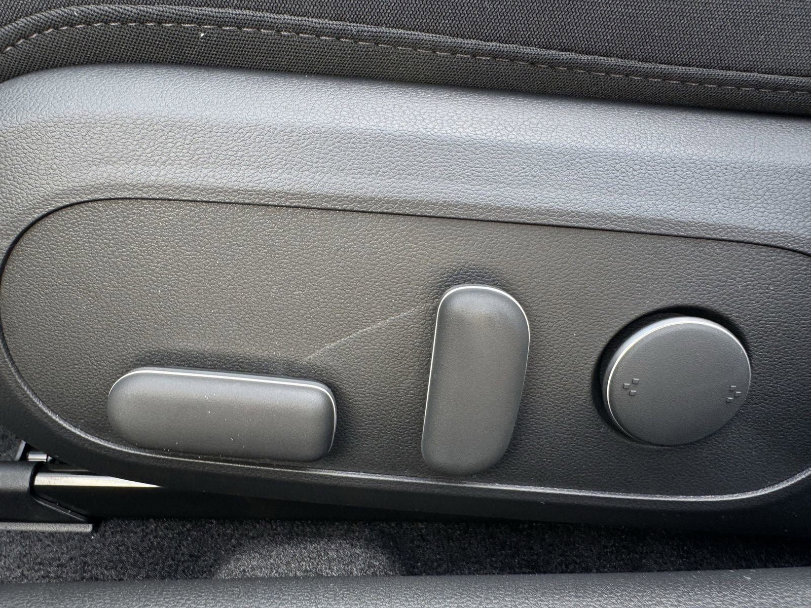 New 2025 Hyundai Ioniq 6 SE image 26