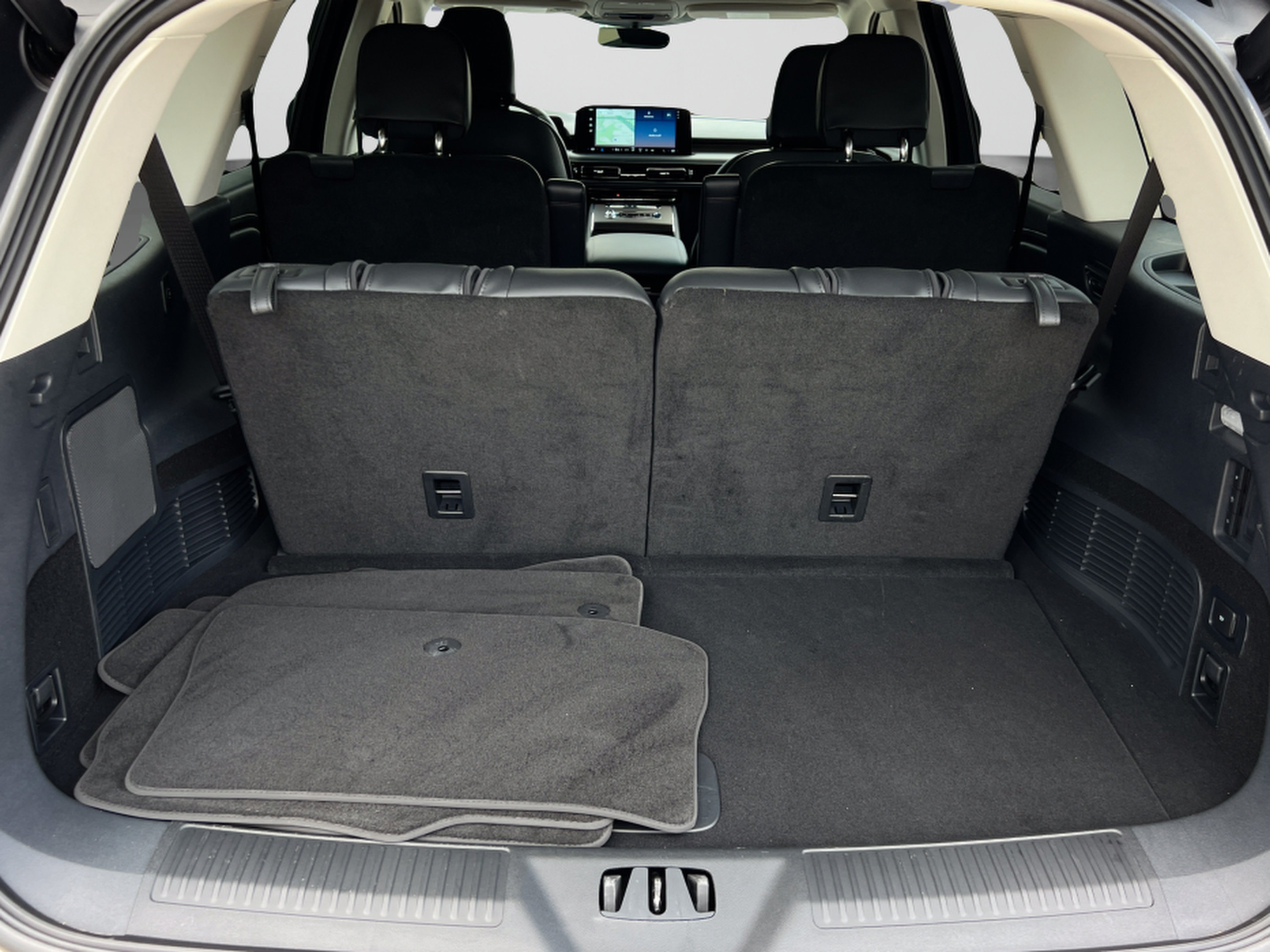 New 2025 Lincoln Aviator Reserve w/ Illumination Package RWD image 28