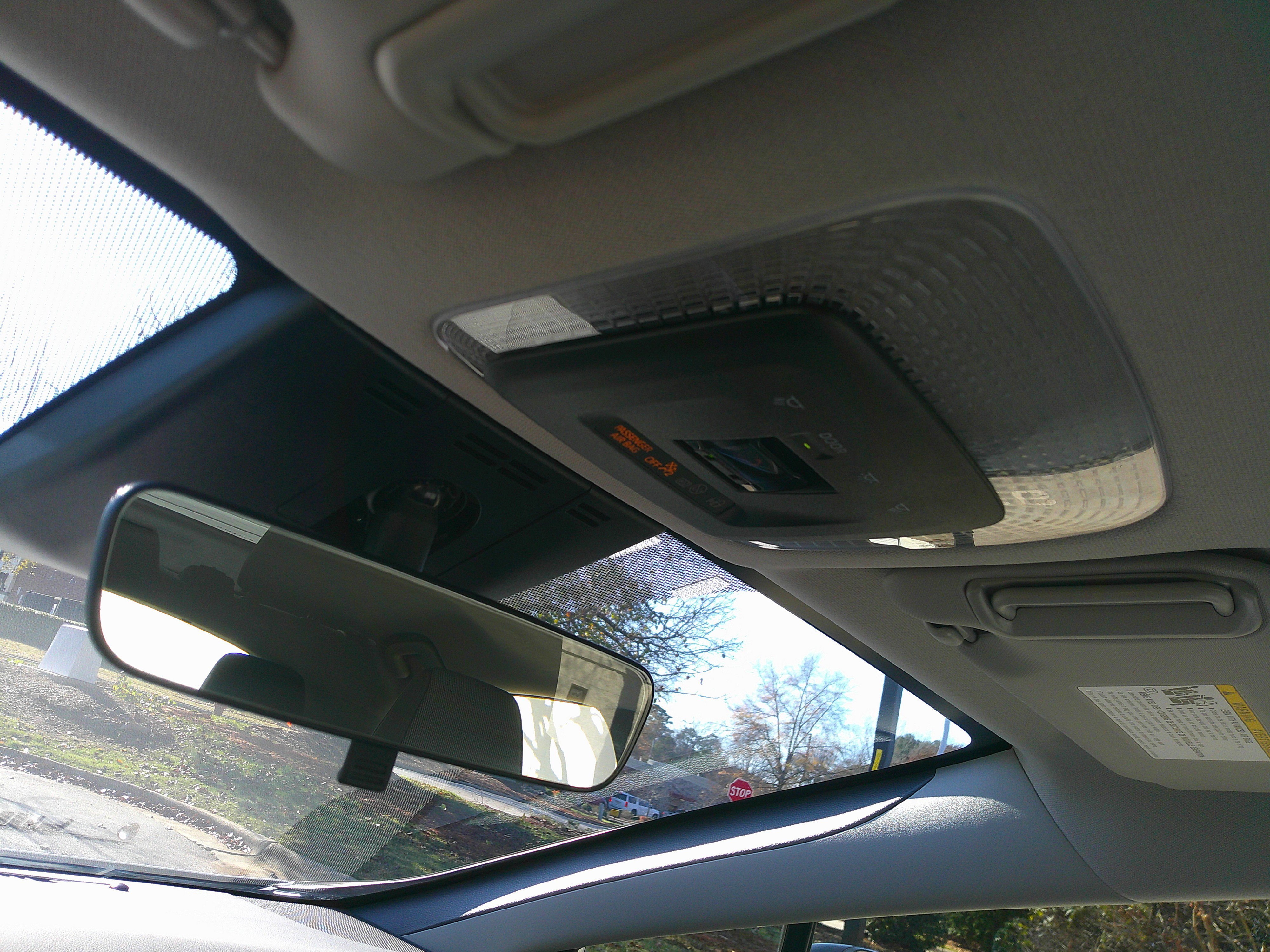 Used 2023 Toyota Prius LE image 28