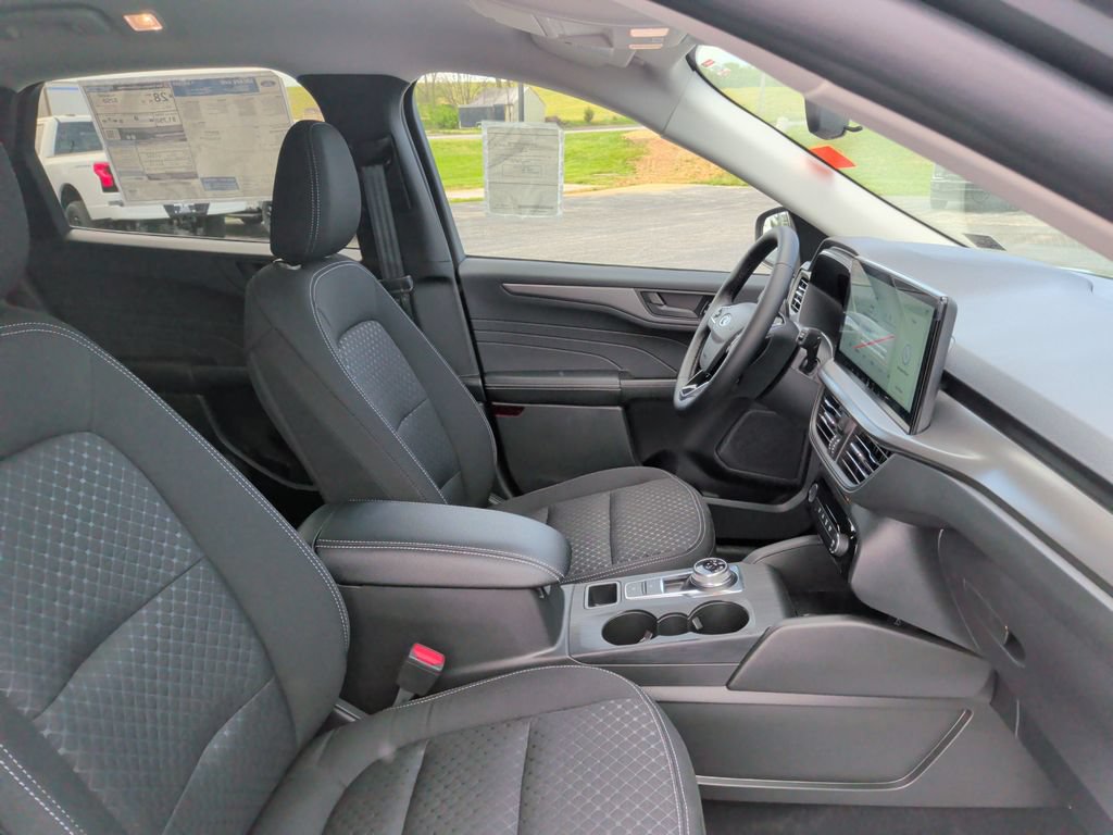 New 2026 Ford Escape Active w/ Tech Pack #1 AWD/4WD image 9