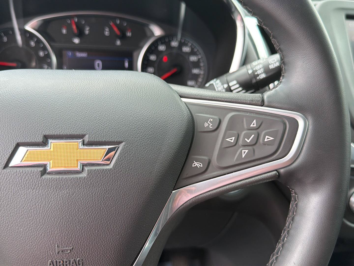 Used 2023 Chevrolet Equinox LT FWD image 21